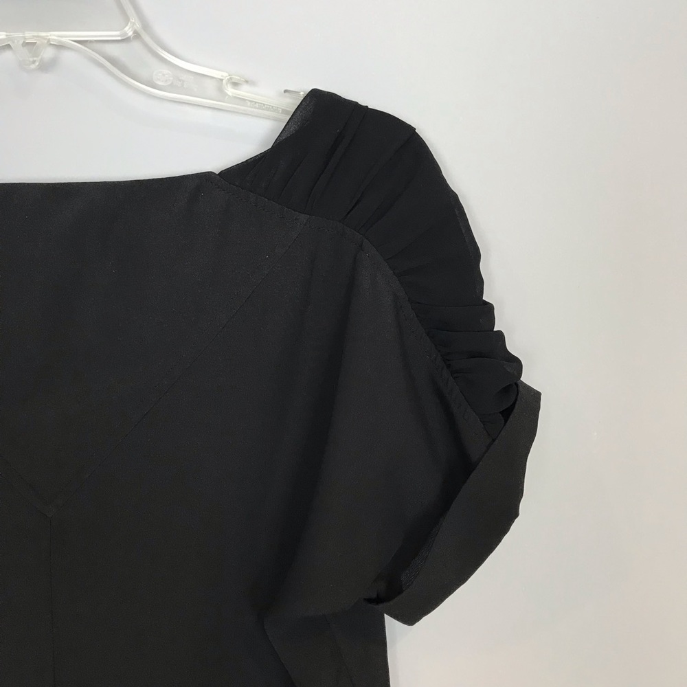 BCBG Top Rushed Sleeves Black B - Picture 4 of 8